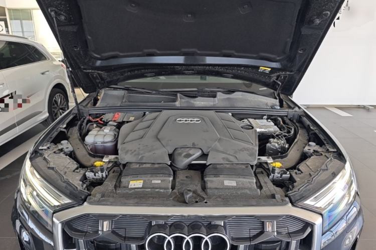 Used Audi Q7 2024 55 TFSI quattro S line Sport model Engine Bay