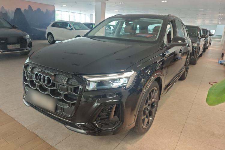 Used Audi Q7 2024 45 TFSI quattro S line Black Warrior Edition Guazi used car, China used car export, Used car for sale, Used cars, Cheapest cars for sale