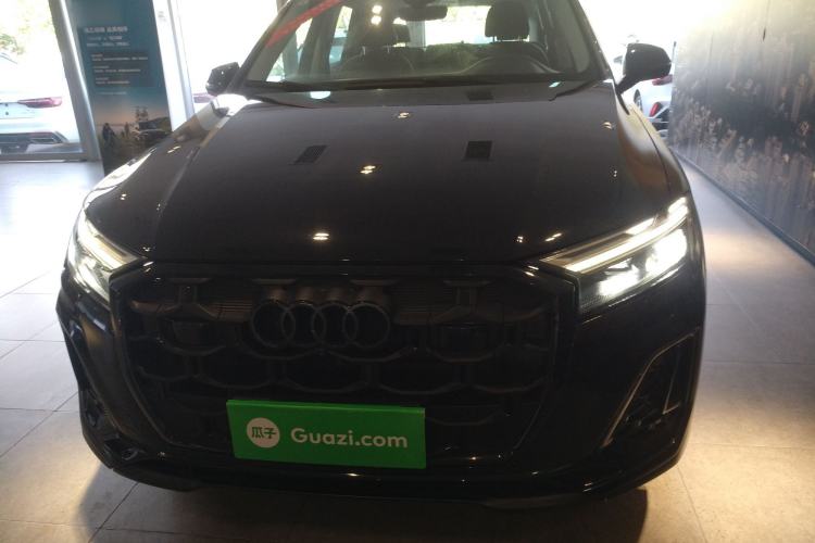 Used Audi Q7 2024 45 TFSI quattro S line Black Warrior Edition Exterior 1
