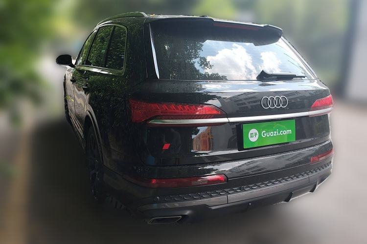 Used Audi Q7 2024 55 TFSI quattro S line Sport model Exterior 3