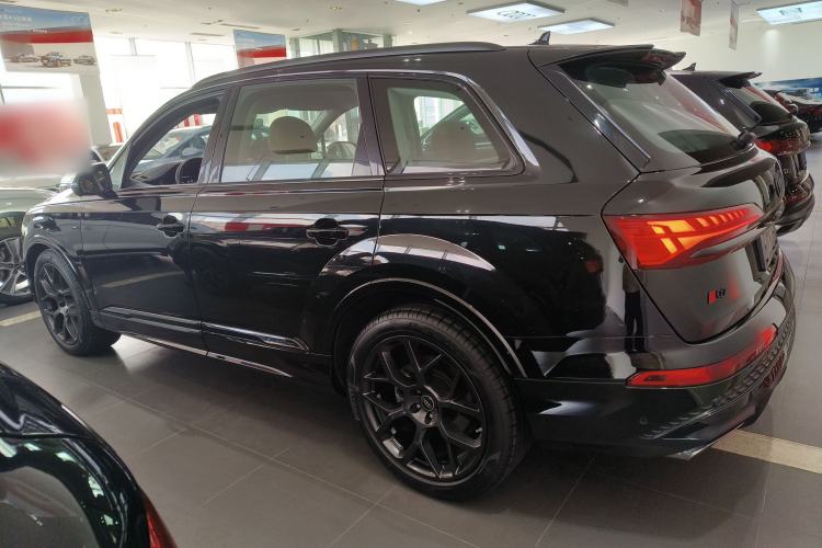 Used Audi Q7 2024 45 TFSI quattro S line Black Warrior Edition Exterior 3