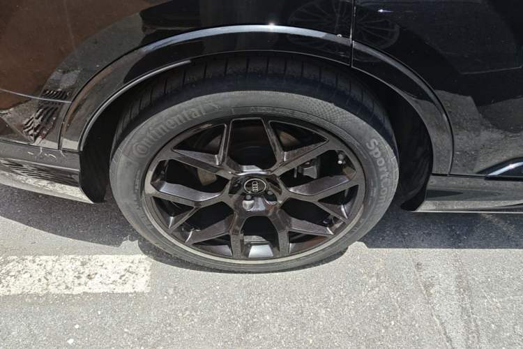 Used Audi Q7 2024 45 TFSI quattro S line Black Warrior Edition Exterior 5