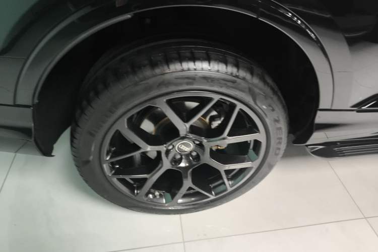 Used Audi Q7 2024 45 TFSI quattro S line Black Warrior Edition Exterior 8