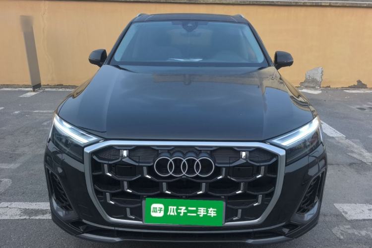 Used Audi Q7 2024 55 TFSI quattro S line Sport model Front