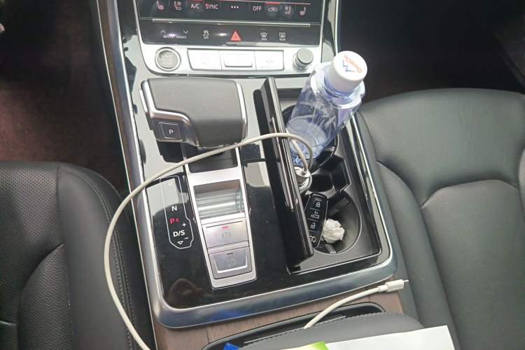 Used Audi Q7 2024 45 TFSI quattro S line Sport Edition Gear Lever