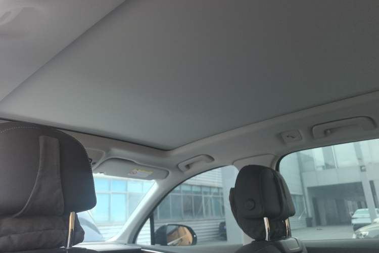 Used Audi Q7 2024 55 TFSI quattro S line Sport model Headliner