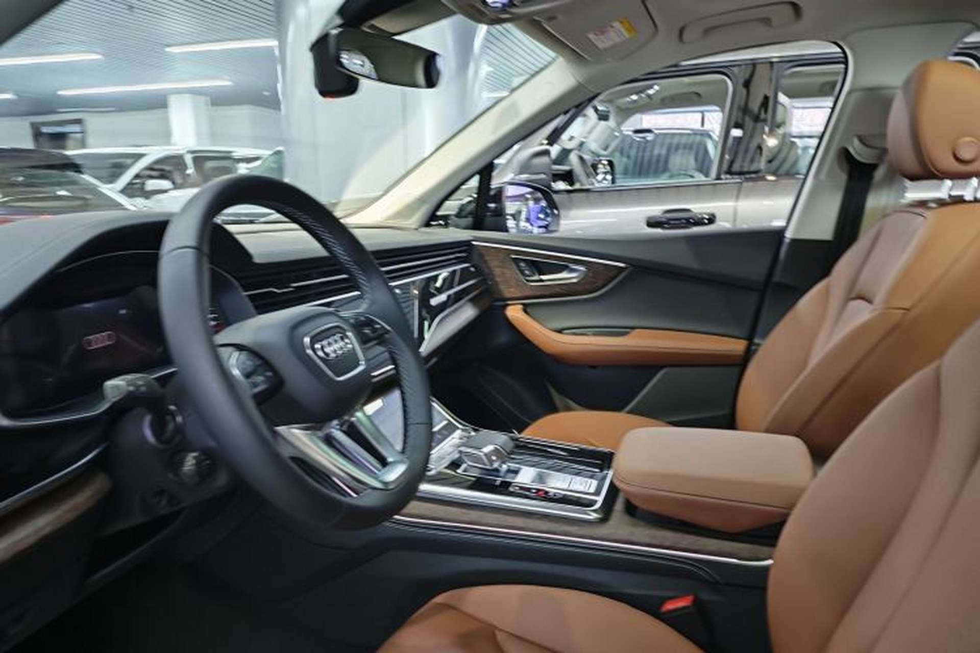 Used Audi Q7 2024 55 TFSI quattro S line Sport model Interior 1