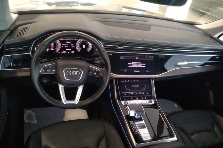 Used Audi Q7 2024 45 TFSI quattro S line Black Warrior Edition Interior 2
