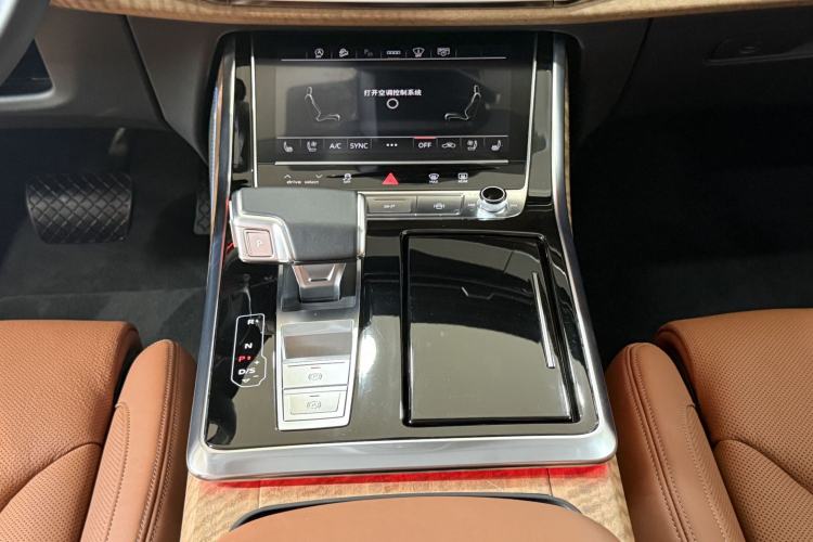 Used Audi Q7 2024 55 TFSI quattro S line Prestige Edition Interior 4
