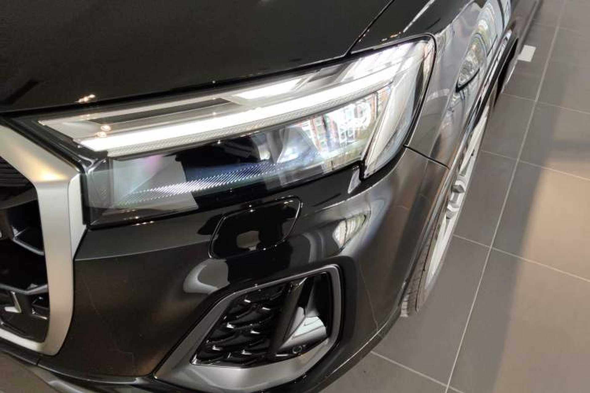 Used Audi Q7 2024 45 TFSI quattro S line Sport Edition Left Front Headlight