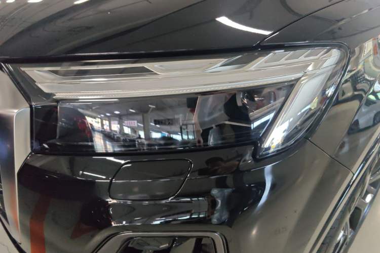Used Audi Q7 2024 55 TFSI quattro S line Sport model Left Front Headlight