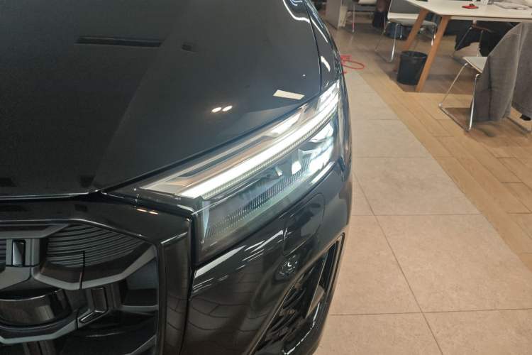 Used Audi Q7 2024 45 TFSI quattro S line Black Warrior Edition Left Front Headlight