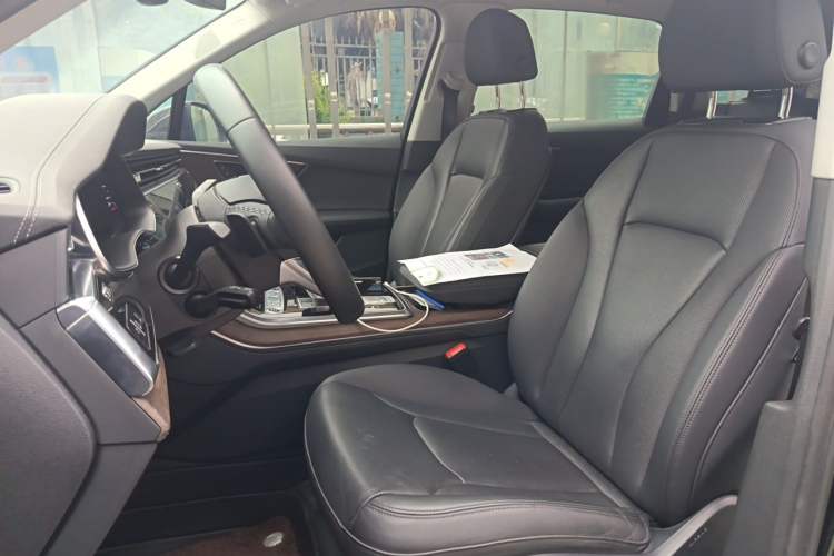 Used Audi Q7 2024 45 TFSI quattro S line Sport Edition Left Front Seat