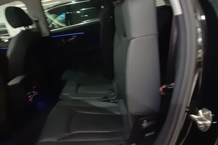 Used Audi Q7 2024 55 TFSI quattro S line Sport model Left Rear Seat