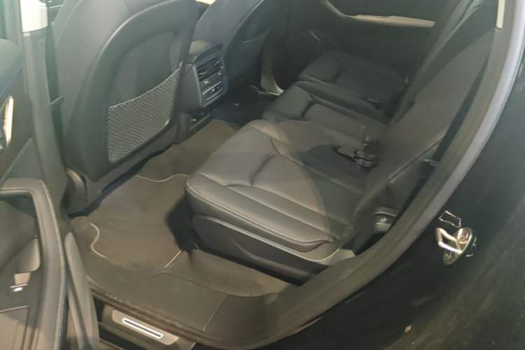Used Audi Q7 2024 45 TFSI quattro S line Sport Edition Left Rear Seat