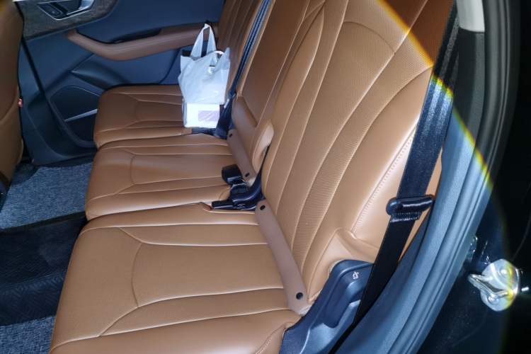 Used Audi Q7 2024 55 TFSI quattro S line Sport model Left Rear Seat