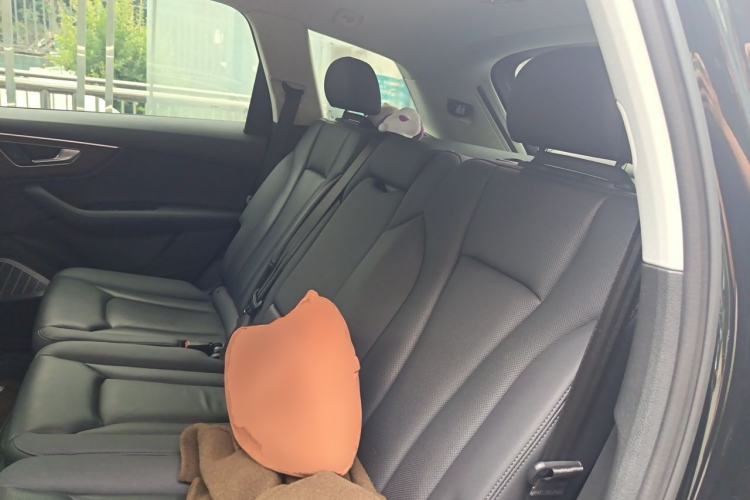 Used Audi Q7 2024 45 TFSI quattro S line Sport Edition Left Rear Seat