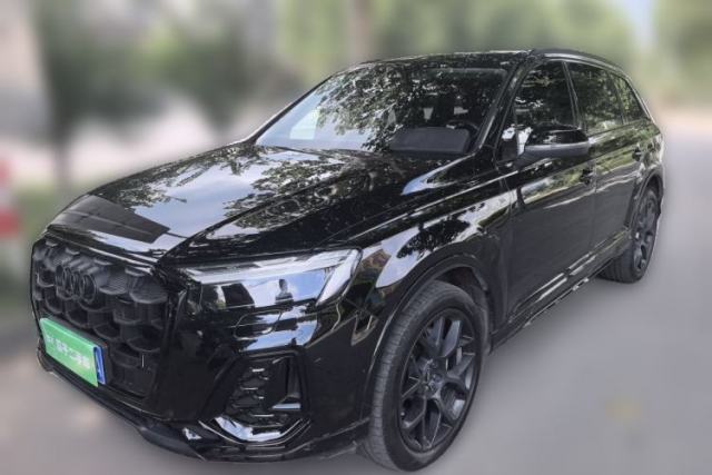 Used Audi Q7 2024 45 TFSI quattro S line Black Warrior Edition