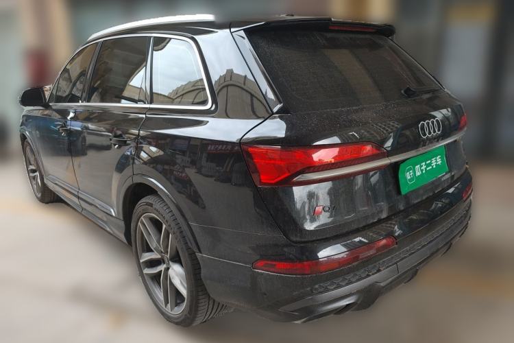 Used Audi Q7 2024 55 TFSI quattro S line Sport model Rear Left 45 Deg