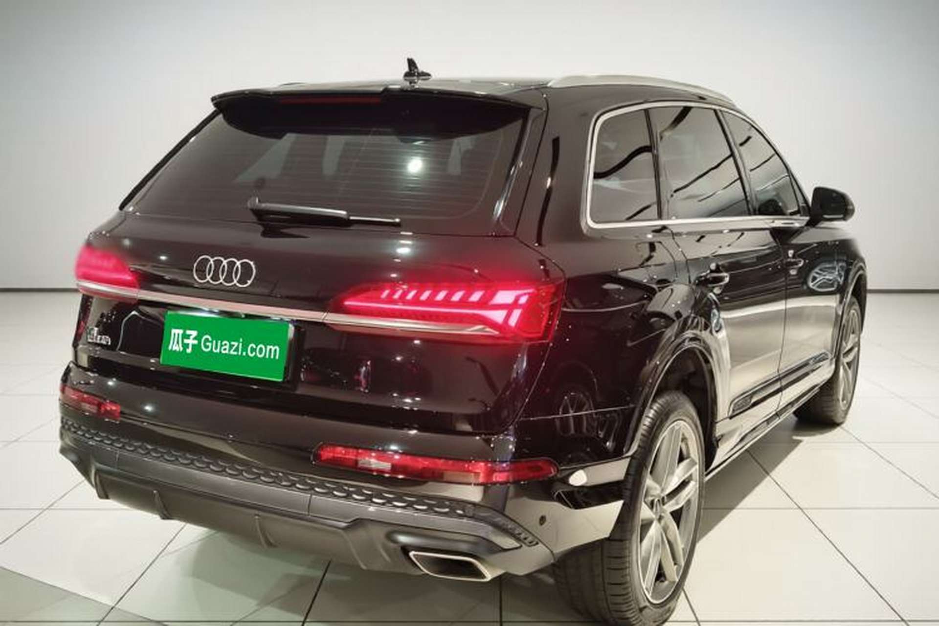 Used Audi Q7 2024 55 TFSI quattro S line Sport model Rear Right 45 Deg