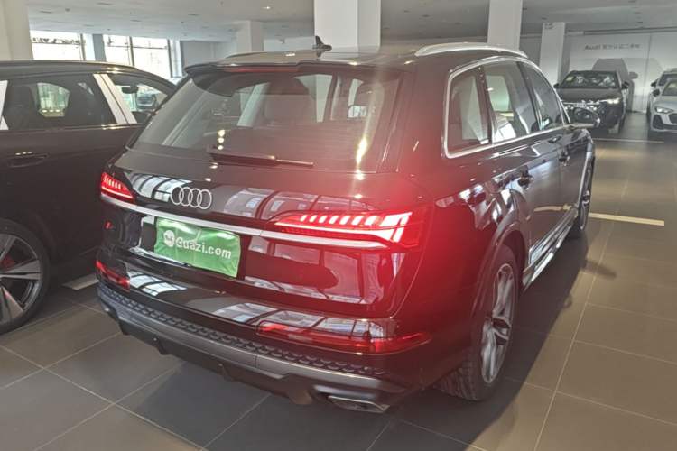 Used Audi Q7 2024 45 TFSI quattro S line Sport Edition Rear Right 45 Deg