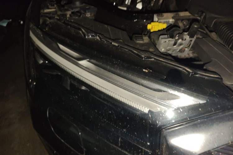 Used Audi Q7 2024 45 TFSI quattro S line Sport Edition Right Front Headlight