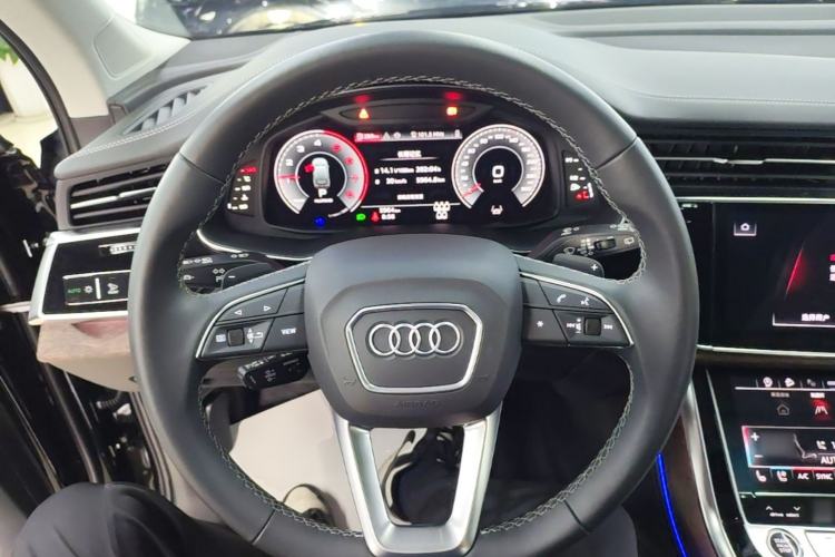 Used Audi Q7 2024 55 TFSI quattro S line Sport model Steering Wheel