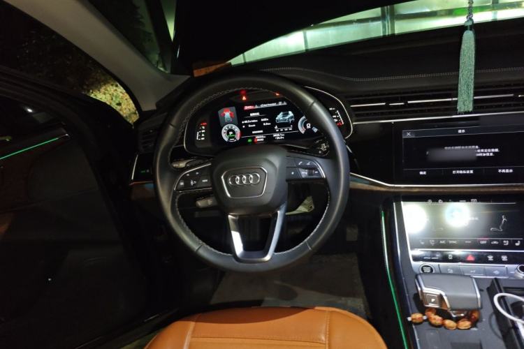 Used Audi Q7 2024 45 TFSI quattro S line Sport Edition Steering Wheel