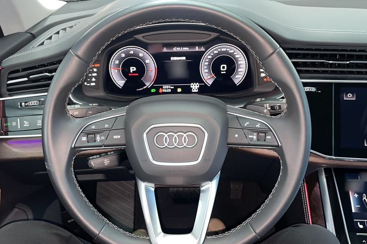 Used Audi Q7 2024 45 TFSI quattro S line Sport Edition Steering Wheel