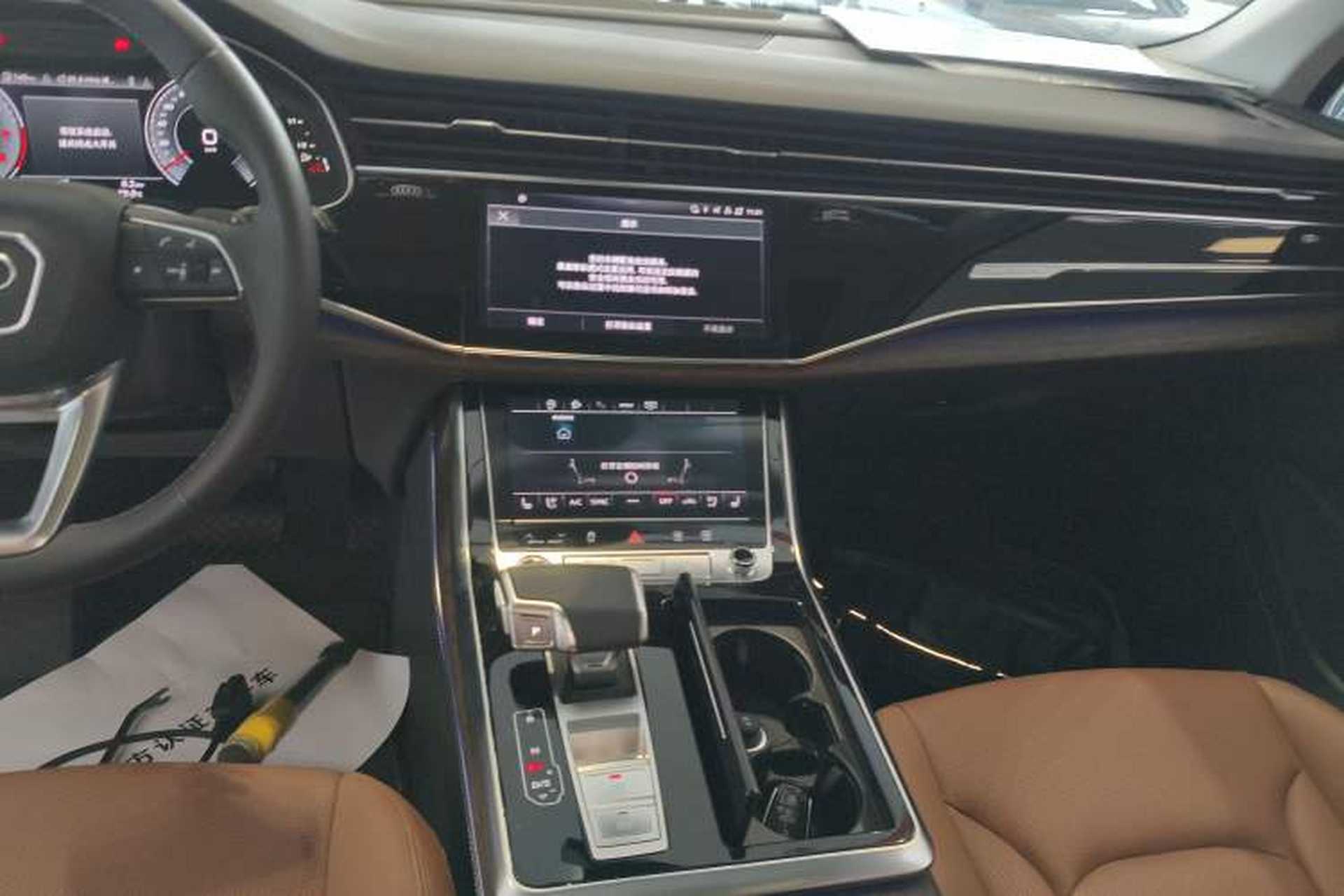 Used Audi Q7 2024 45 TFSI quattro S line Sport Edition Audio And AC Panel