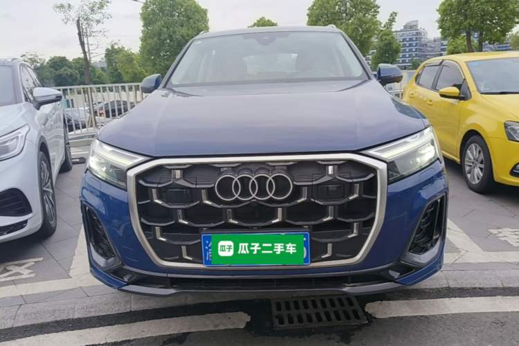 Used Audi Q7 2024 45 TFSI quattro S line Sport Edition Front