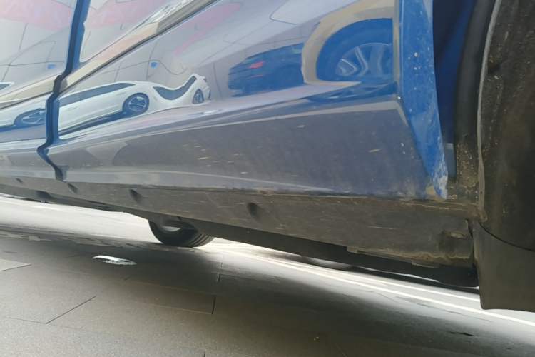 Used Audi Q7 2024 45 TFSI quattro S line Sport Edition Left Side Sill