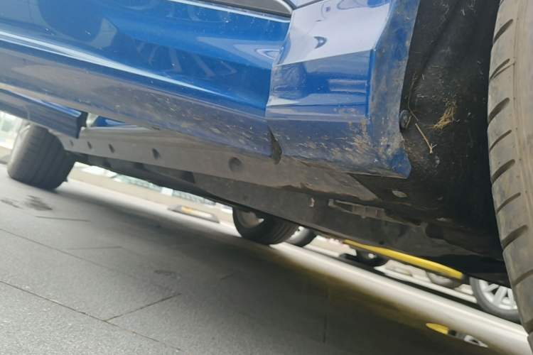 Used Audi Q7 2024 45 TFSI quattro S line Sport Edition Right Side Sill