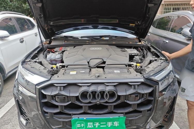 Used Audi Q7 2025 55 TFSI quattro S line Black Warrior Edition Engine Bay