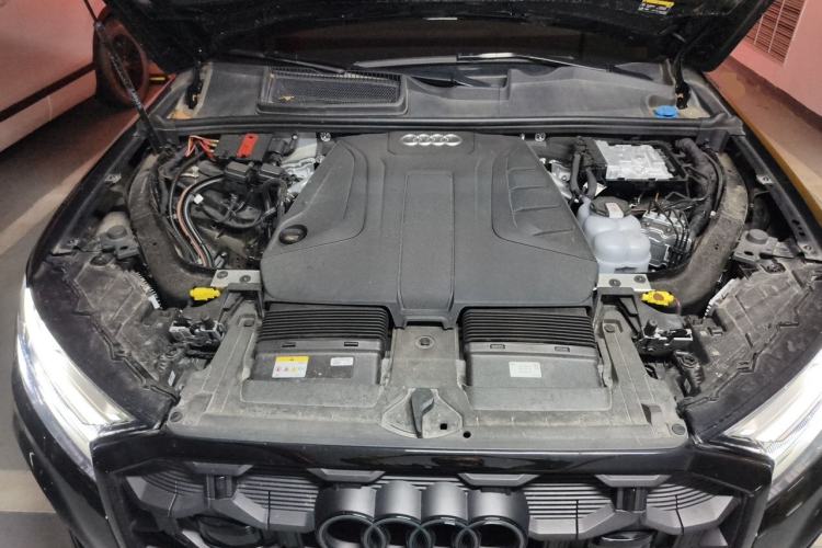Used Audi Q7 2025 45 TFSI quattro S line Black Warrior Edition Engine Bay