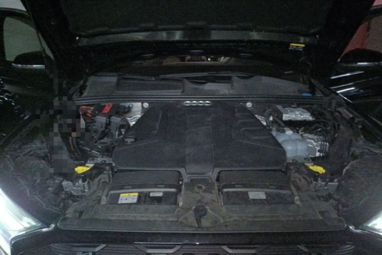 Used Audi Q7 2025 45 TFSI quattro S line Black Warrior Edition Engine Bay