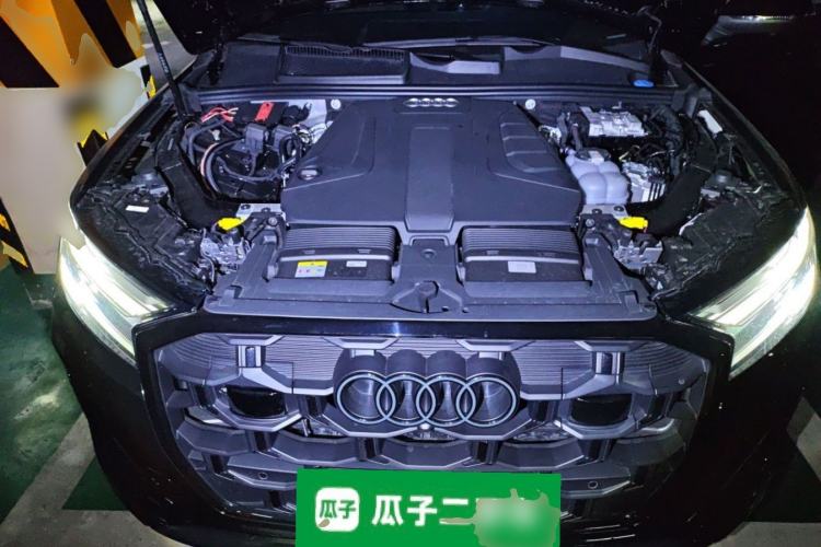 Used Audi Q7 2025 45 TFSI quattro S line Black Warrior Edition Engine Bay