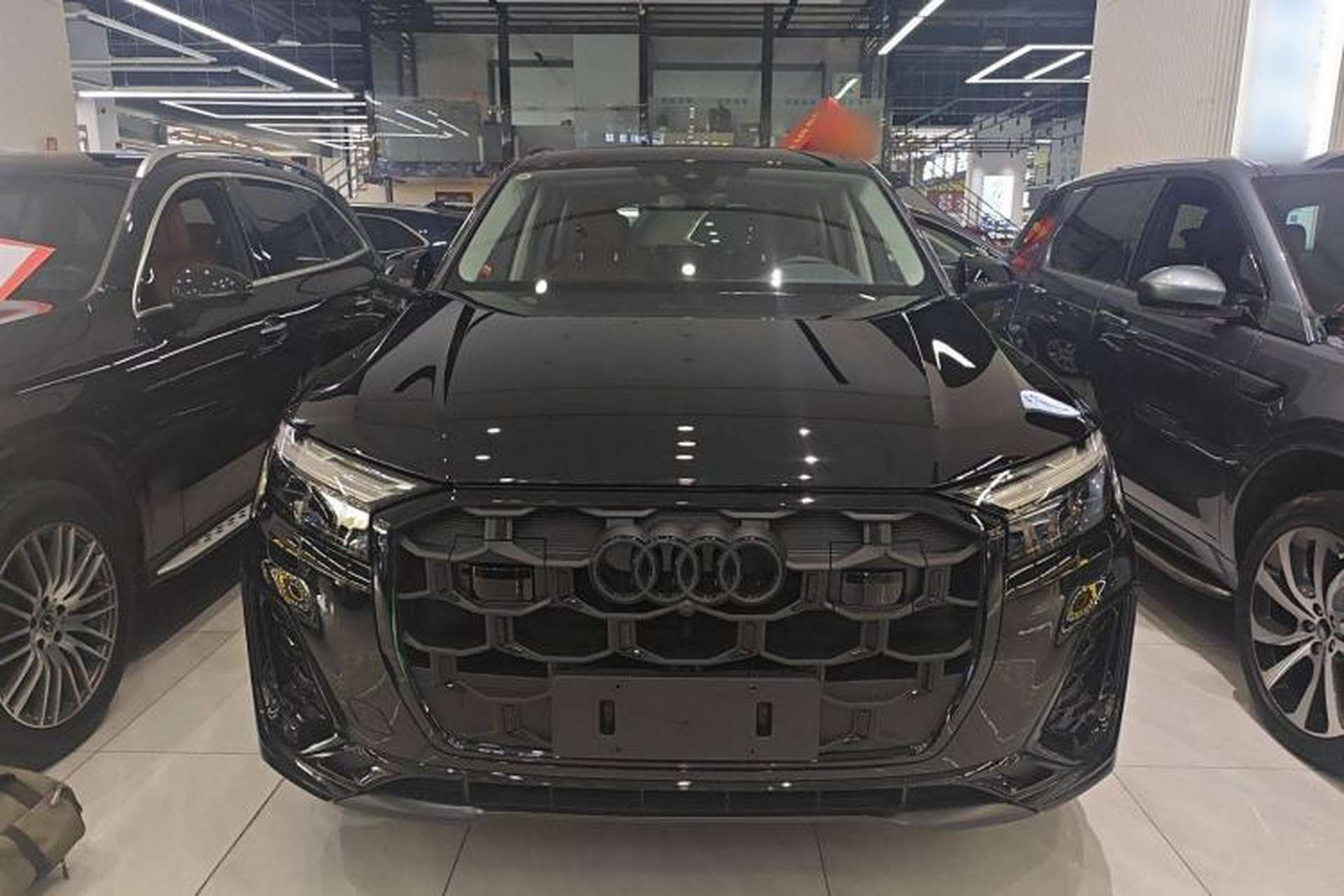 Used Audi Q7 2025 45 TFSI quattro S line Black Warrior Edition Front