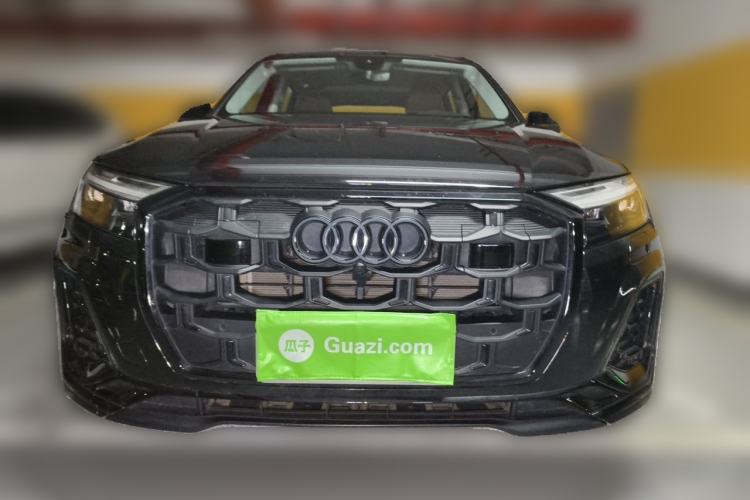 Used Audi Q7 2025 45 TFSI quattro S line Black Warrior Edition Front