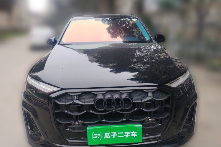 Used Audi Q7 2025 45 TFSI quattro S line Black Warrior Edition Front