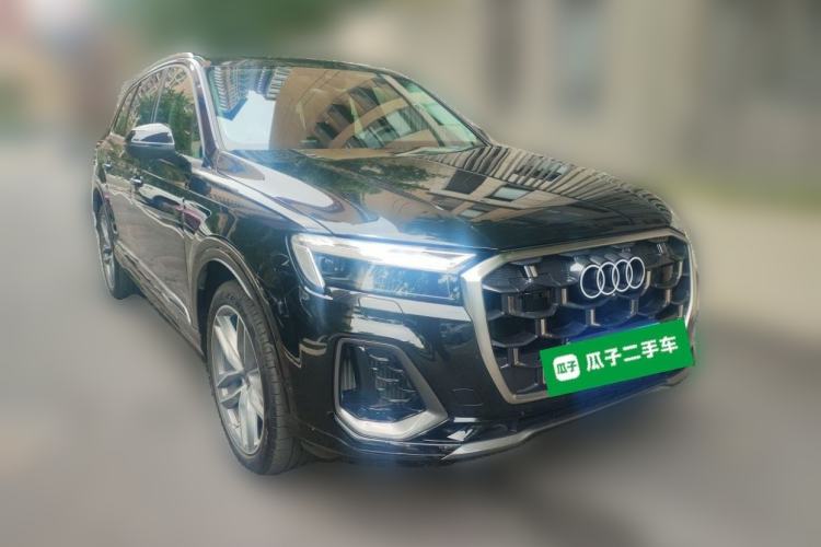 Used Audi Q7 2025 55 TFSI quattro S line Sport Edition Front Right 45 Deg