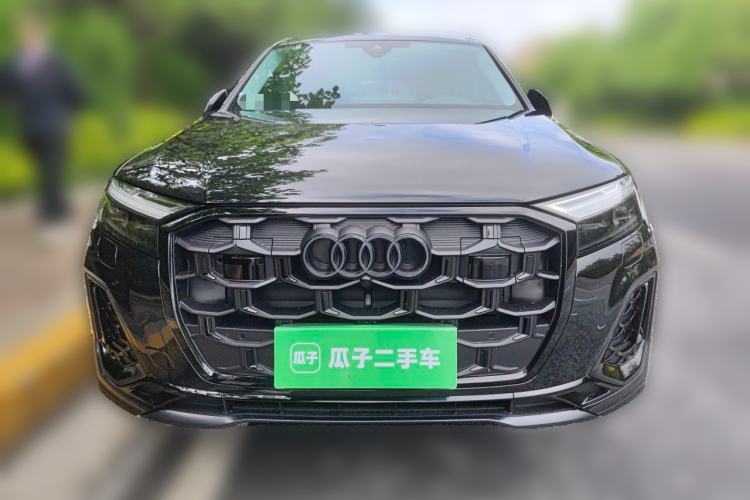 Used Audi Q7 2025 45 TFSI quattro S line Black Warrior Edition Front