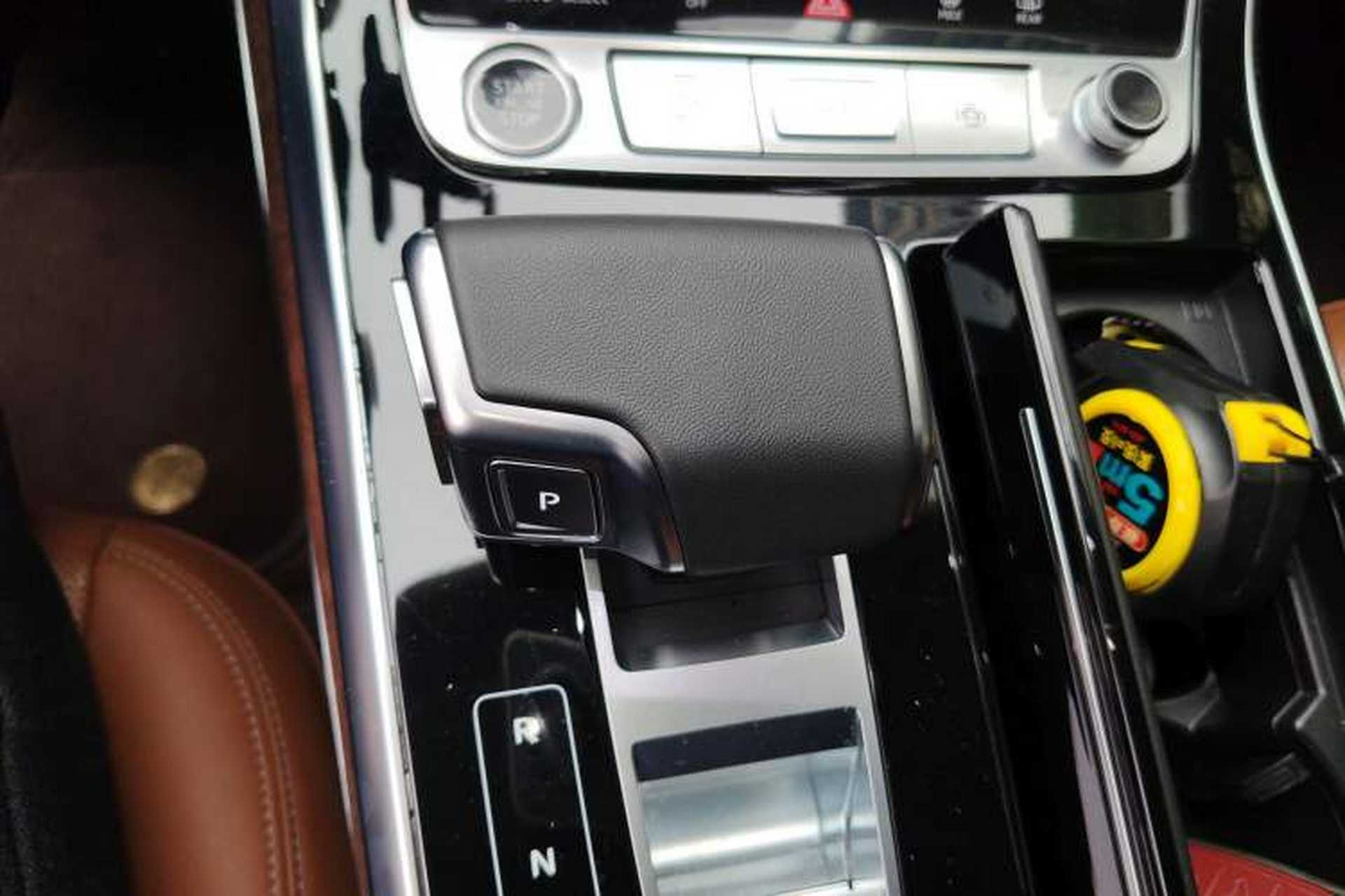 Used Audi Q7 2025 55 TFSI quattro S line Sport Edition Gear Lever