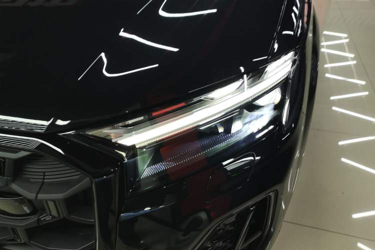 Used Audi Q7 2025 45 TFSI quattro S line Black Warrior Edition Left Front Headlight
