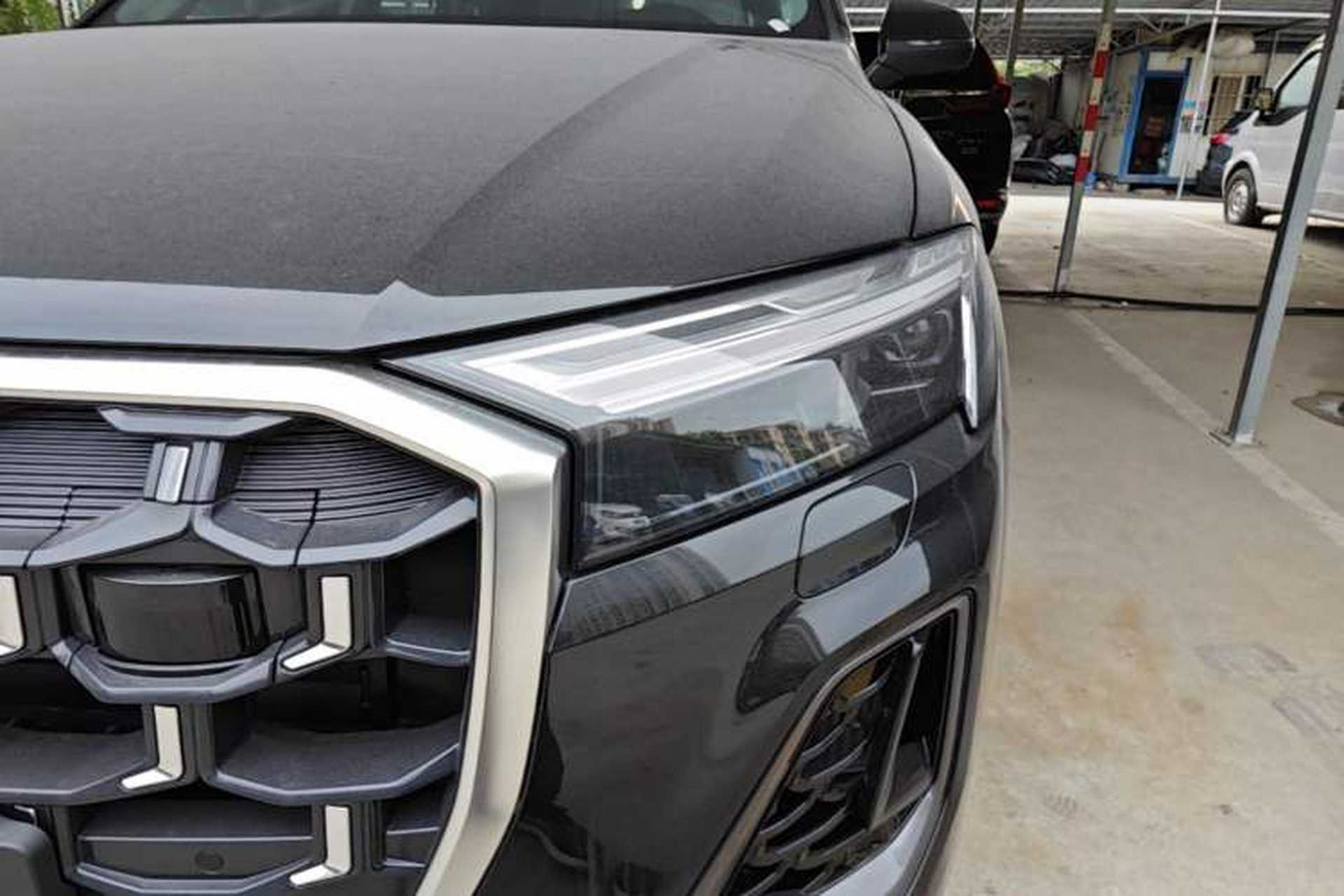 Used Audi Q7 2025 55 TFSI quattro S line Sport Edition Left Front Headlight