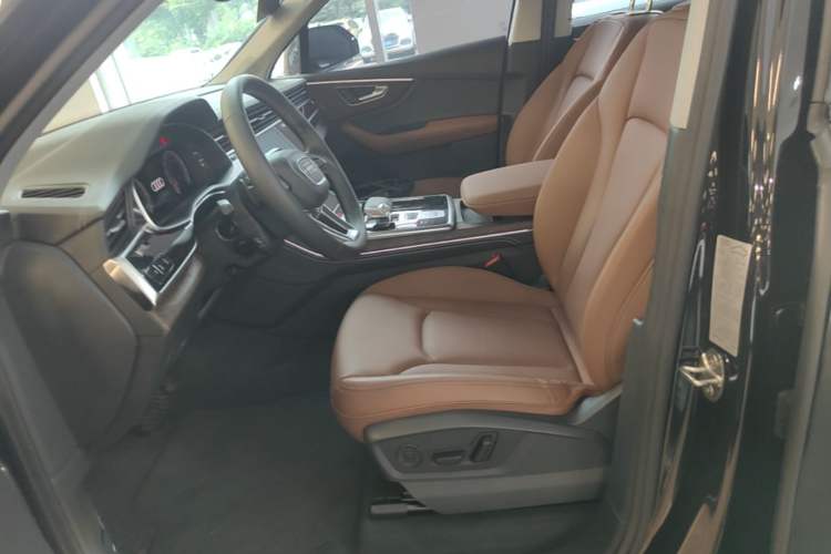 Used Audi Q7 2025 55 TFSI quattro S line Black Warrior Edition Left Front Seat