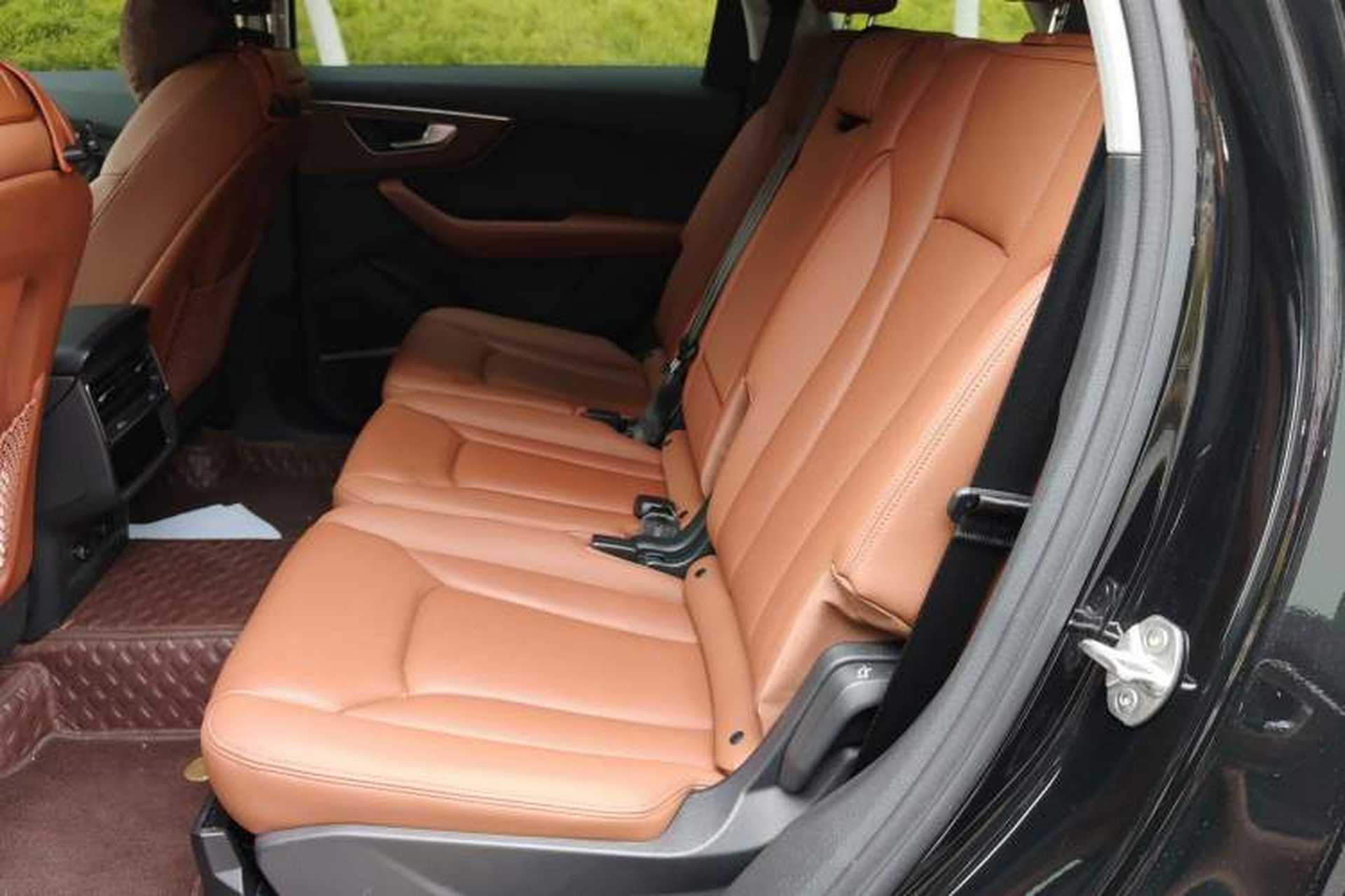Used Audi Q7 2025 55 TFSI quattro S line Sport Edition Left Rear Seat