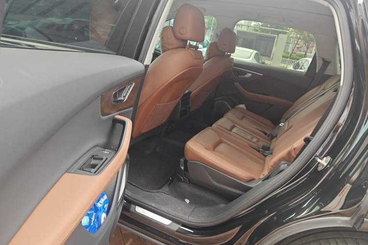 Used Audi Q7 2025 55 TFSI quattro S line Black Warrior Edition Left Rear Seat