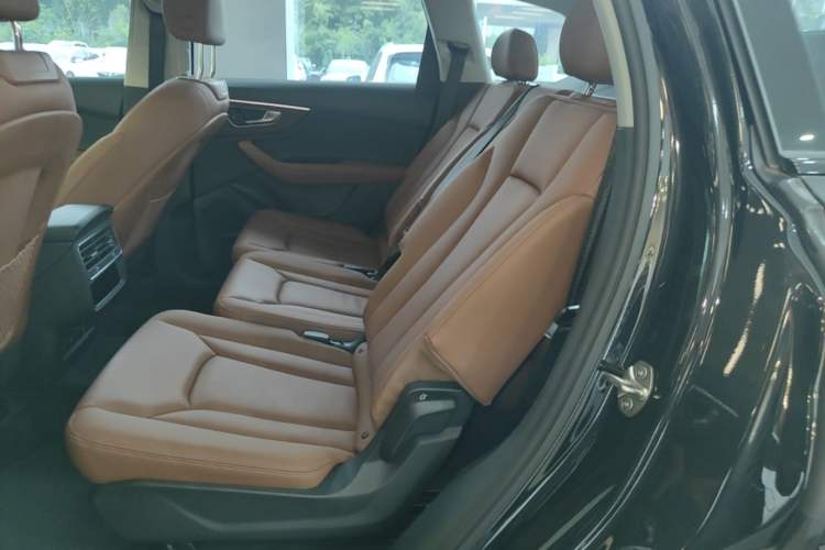 Used Audi Q7 2025 55 TFSI quattro S line Black Warrior Edition Left Rear Seat