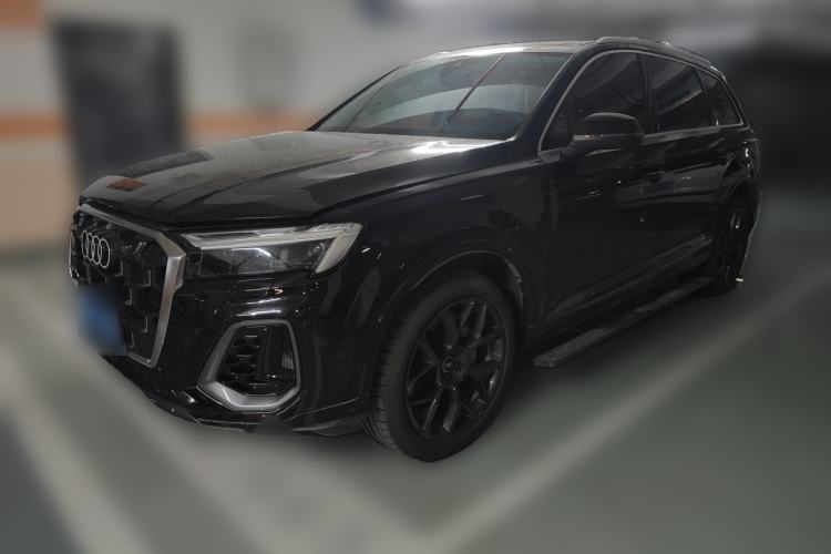 Audi Q7 2025 55 TFSI quattro S line Black Warrior Edition